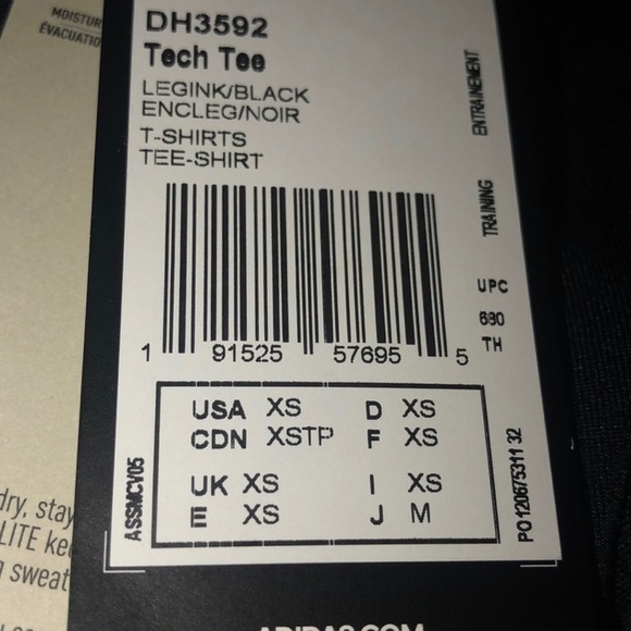 Adidas tech tee‎ XS women’s EUC black - Picture 4 of 5